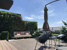 优活新天地开发商营业执照相册