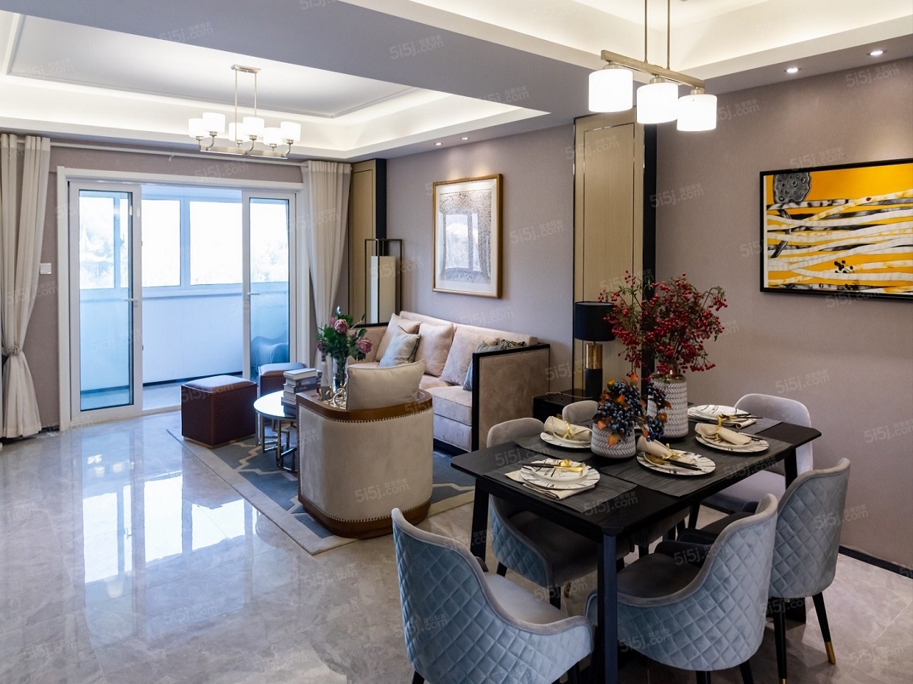 明发珍珠泉九号样板间