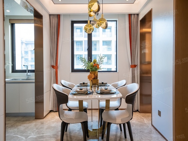 西华龙樾样板间