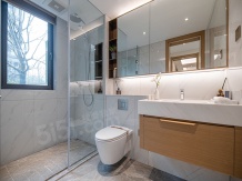 西华龙樾开发商营业执照相册