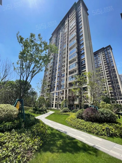 中骏东原璟阅实景图