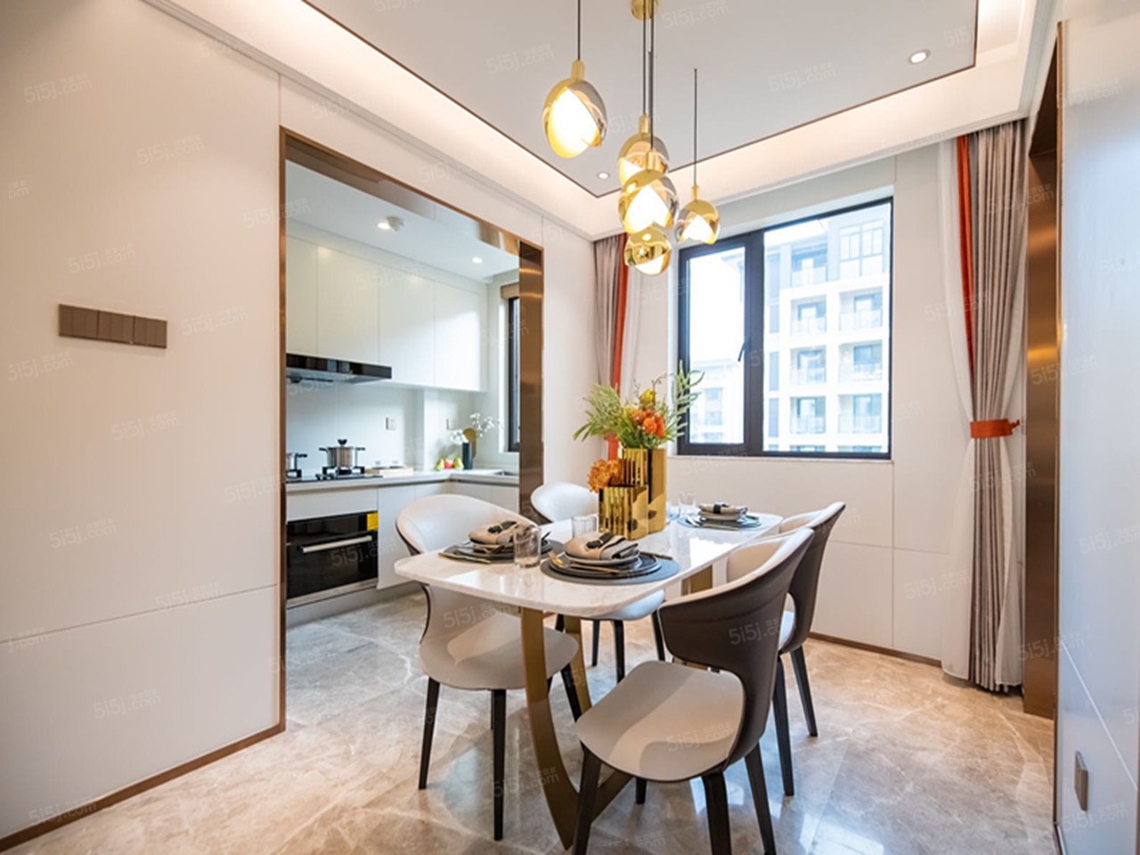 西华龙樾样板间