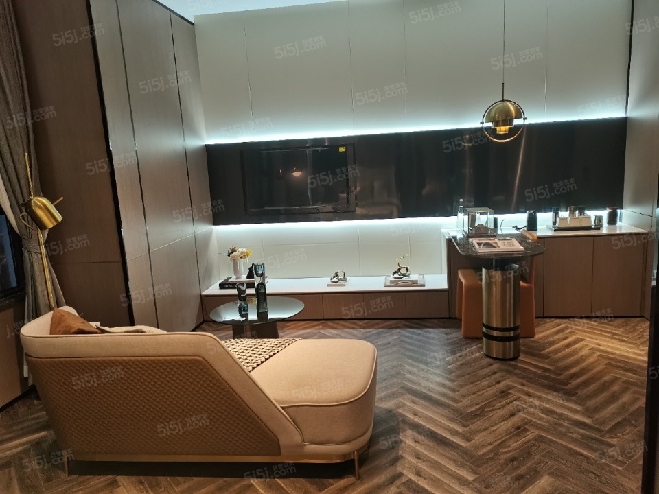 中垠广场样板间