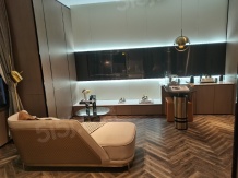 中垠广场开发商营业执照相册