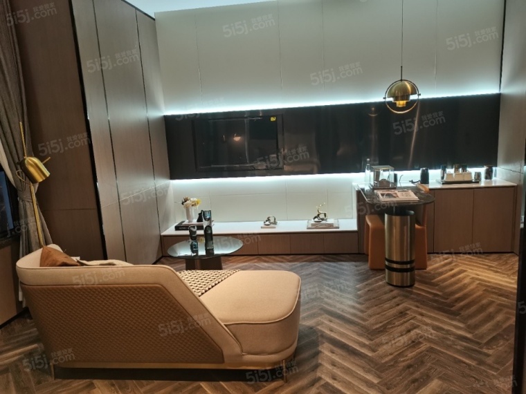 中垠广场样板间