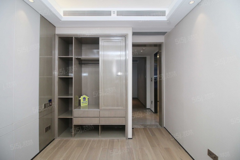 中海城市广场钻石湾样板间