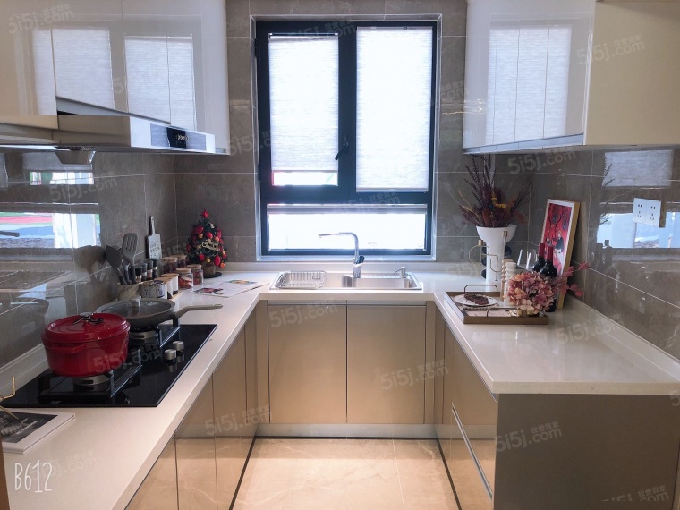 大华国展公园世家样板间