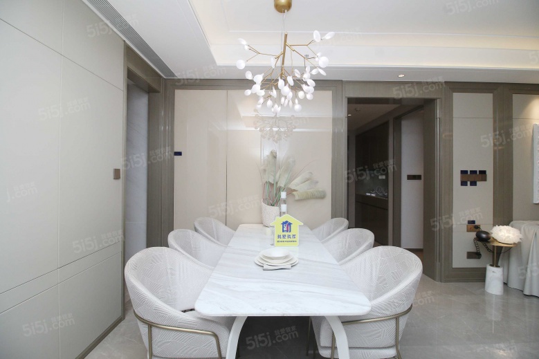 中海城市广场钻石湾样板间