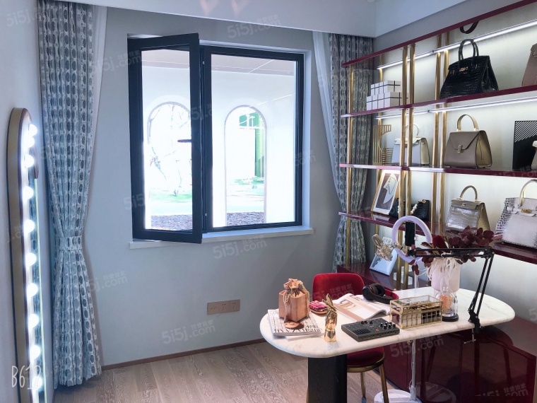 大华国展公园世家样板间