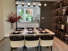 首创禧悦翠庭开发商营业执照相册