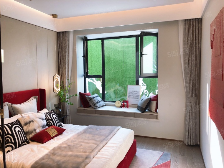 大华国展公园世家样板间