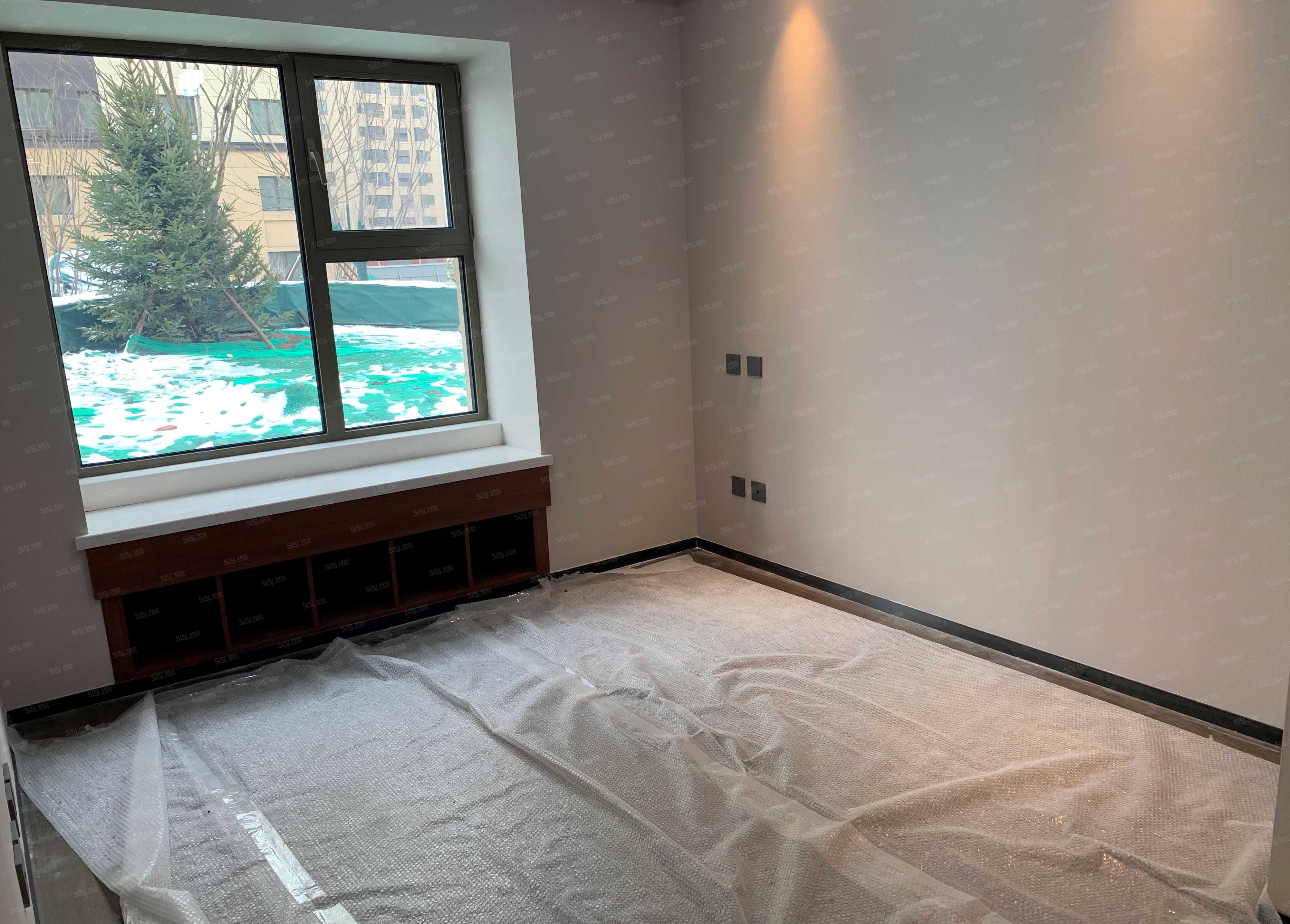 上东金茂悦样板间