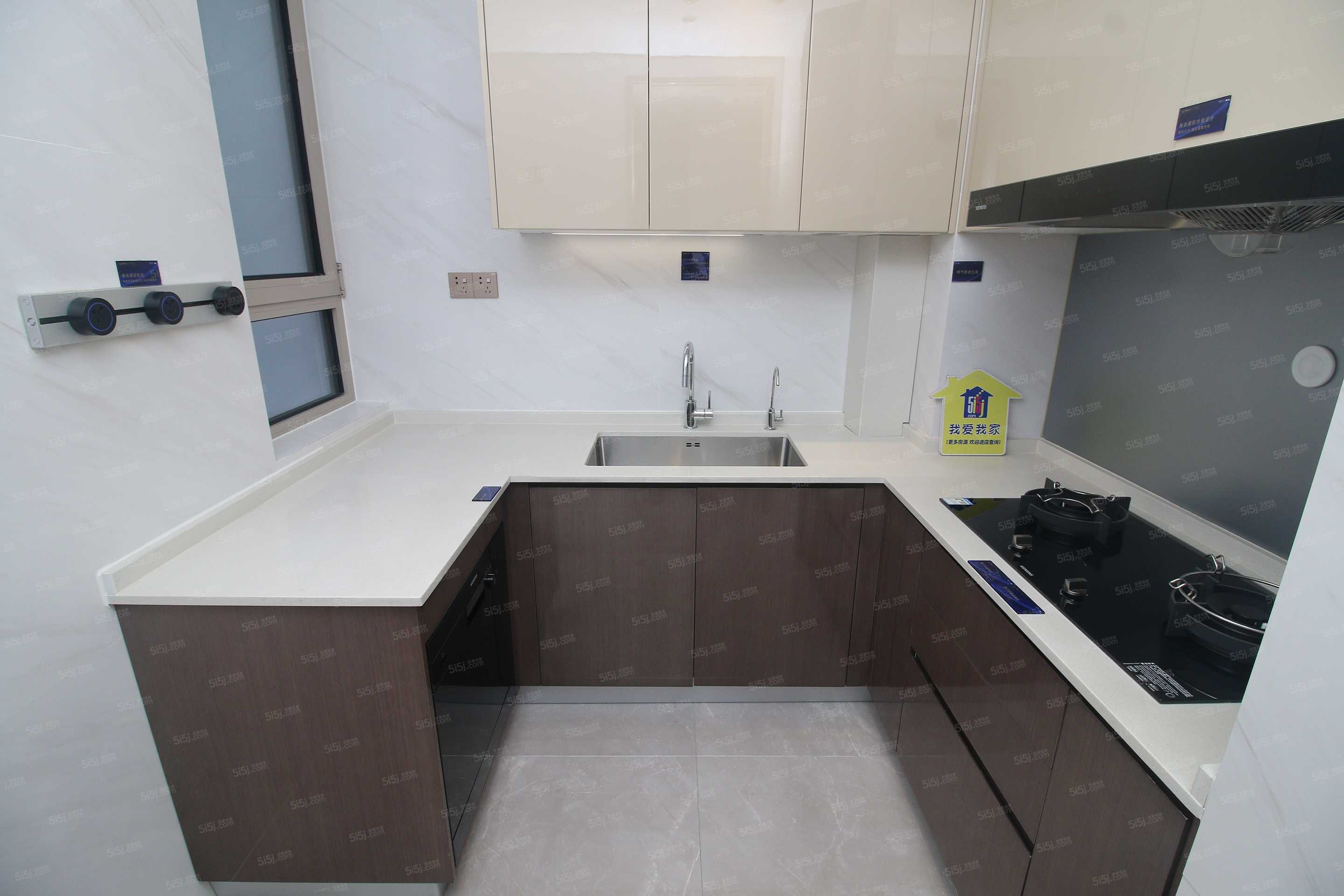 中海城市广场钻石湾样板间