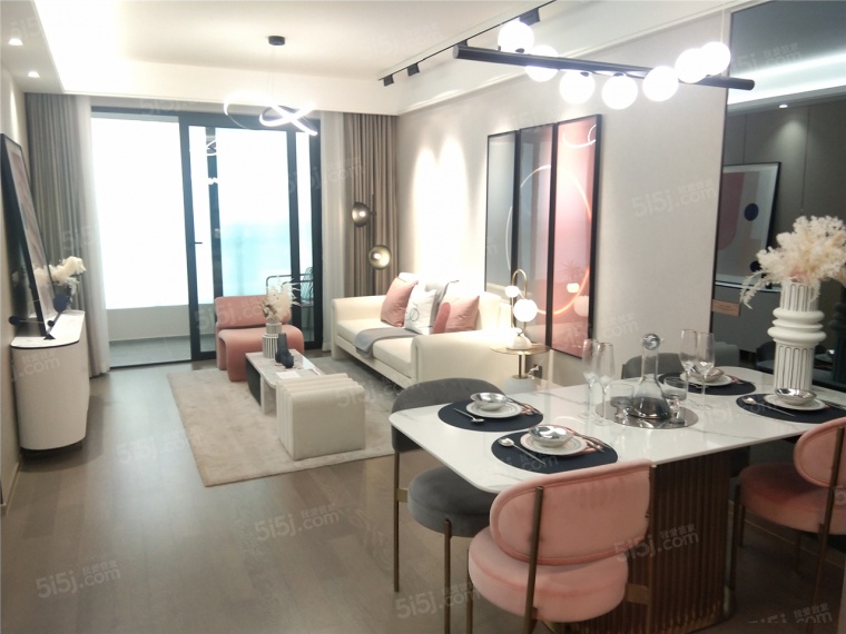 南山保利云熹花园样板间