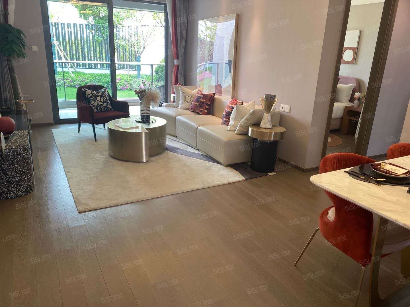 柳岸晓风样板间