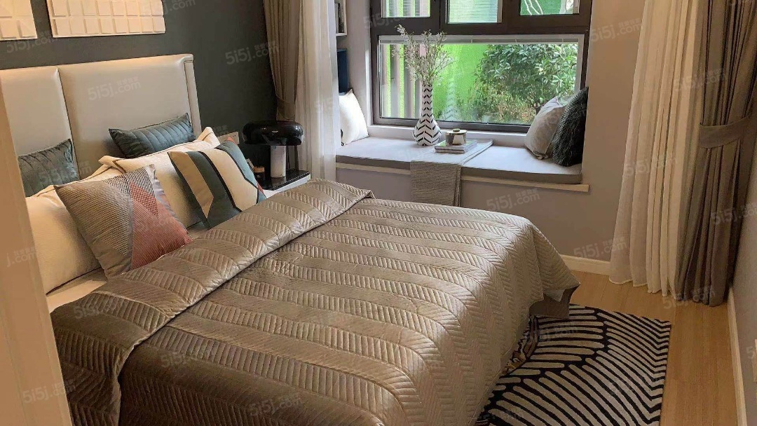 洛克公园样板间