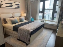 九龙仓翠樾庭开发商营业执照相册