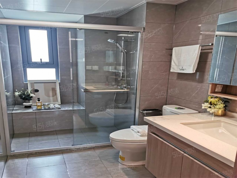 金地自在春晓花园样板间