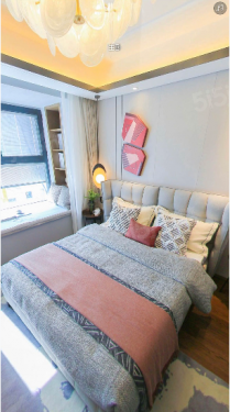 荷岸晓风第3张图