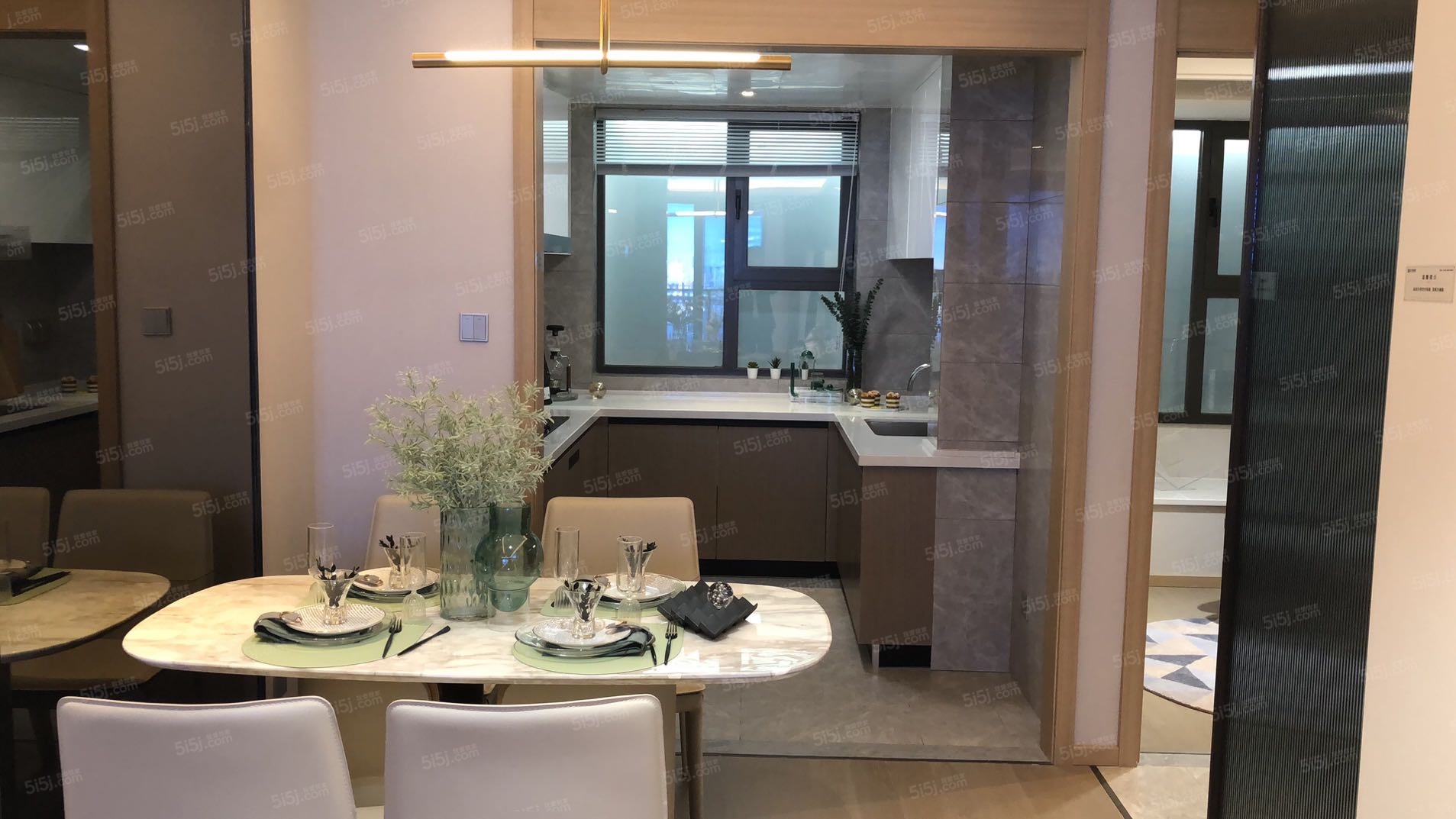 中锐星辰四季样板间