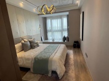 九龙仓天曦开发商营业执照相册