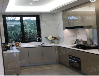 中建河风印月样板间