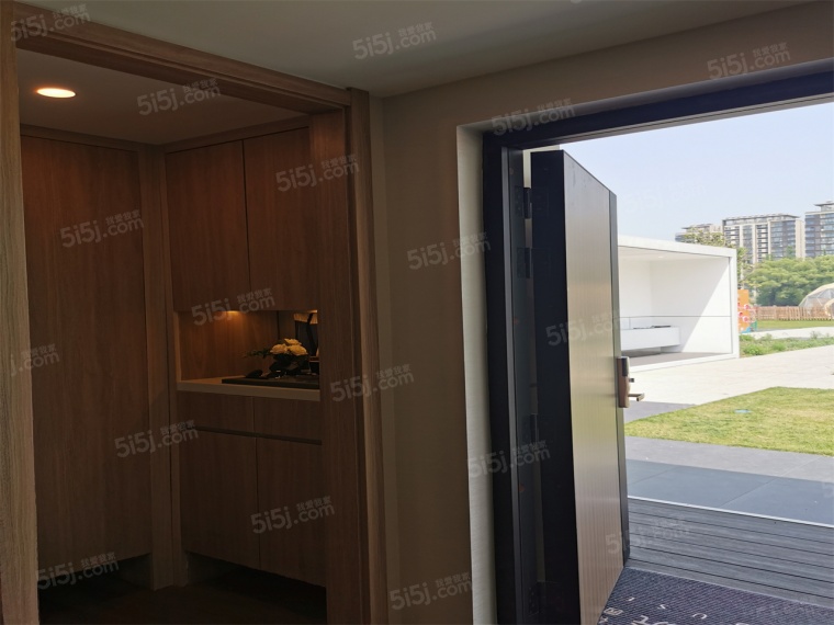 金地自在春晓花园样板间