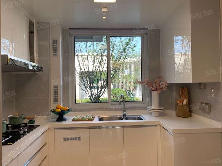 旭辉和岸花园样板间