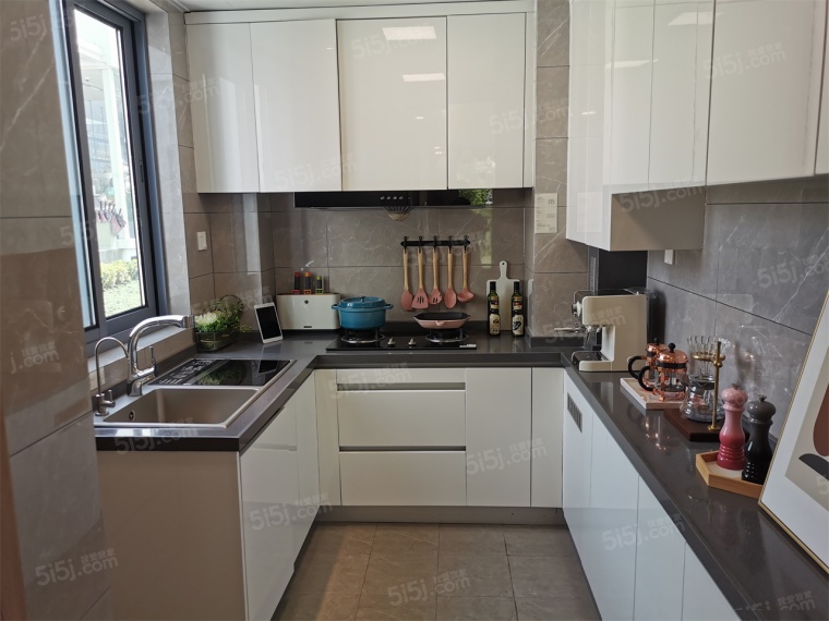 金地自在春晓花园样板间