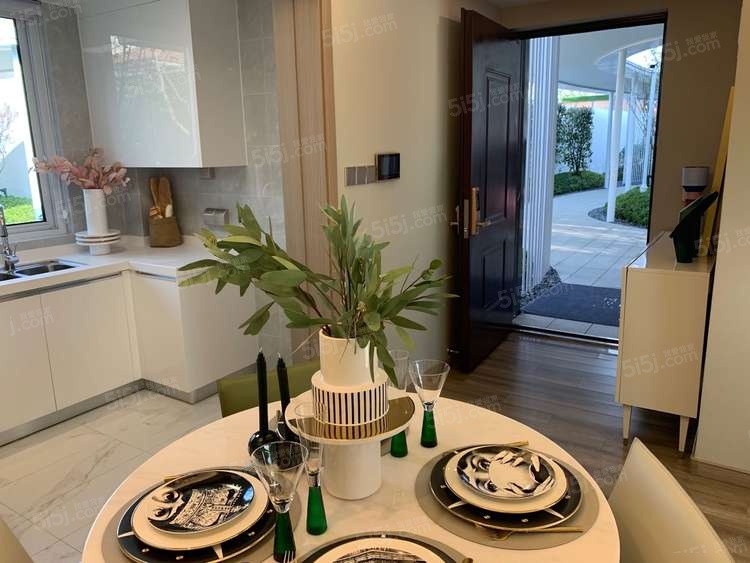 旭辉和岸花园样板间