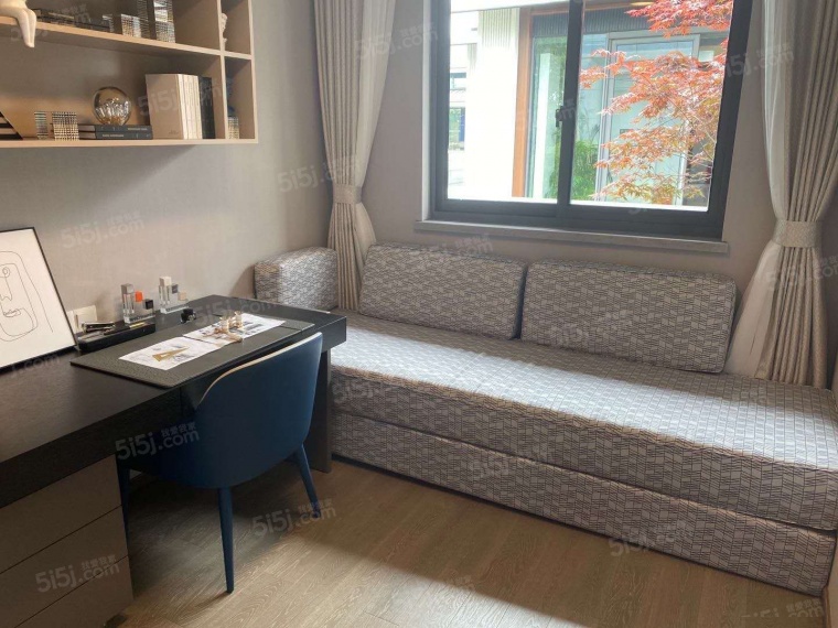 柳岸晓风样板间