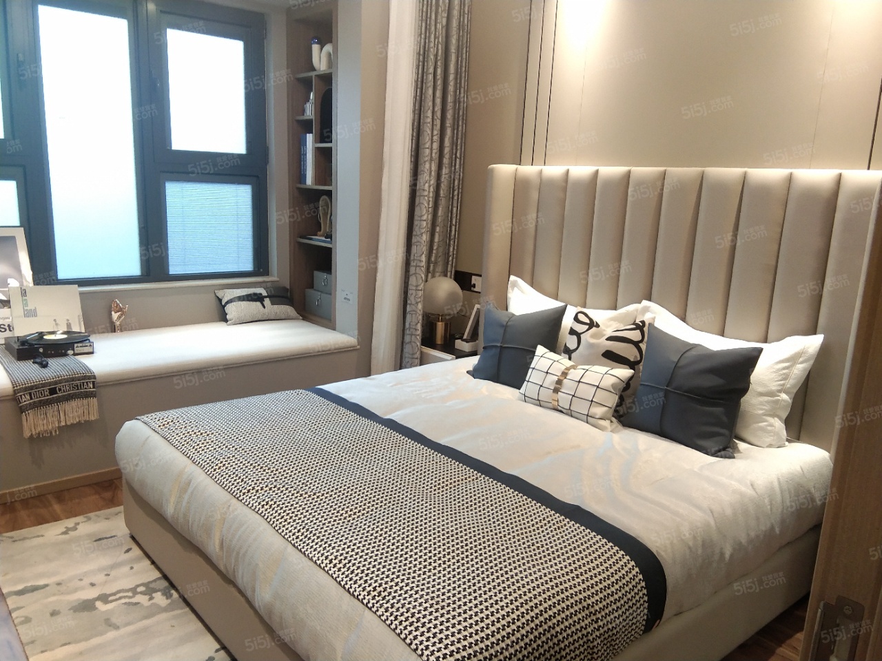 华润置地悦景水湾样板间