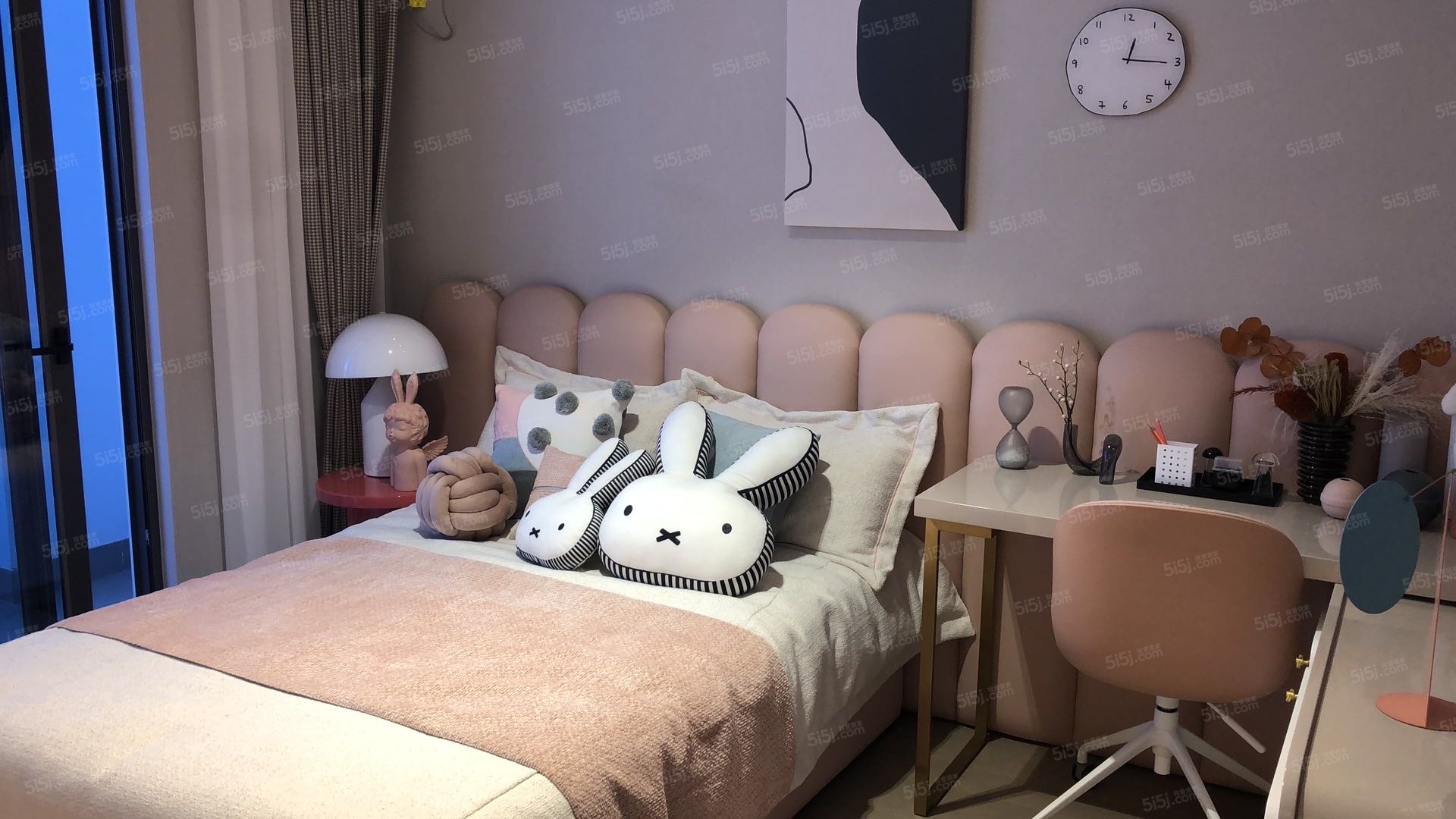 中锐星辰四季样板间