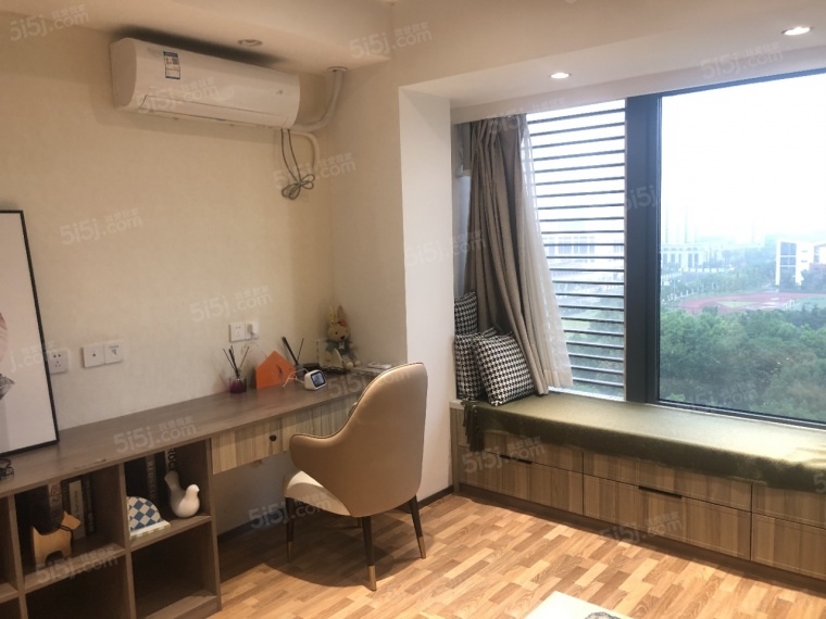 绿地理想家园样板间