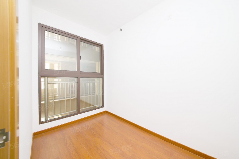 滨江裕花园样板间