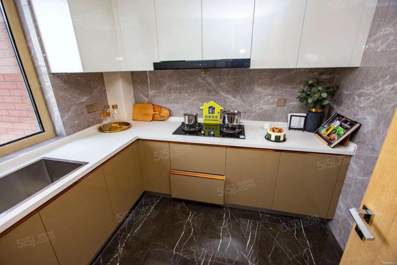 万科翡翠大道样板间