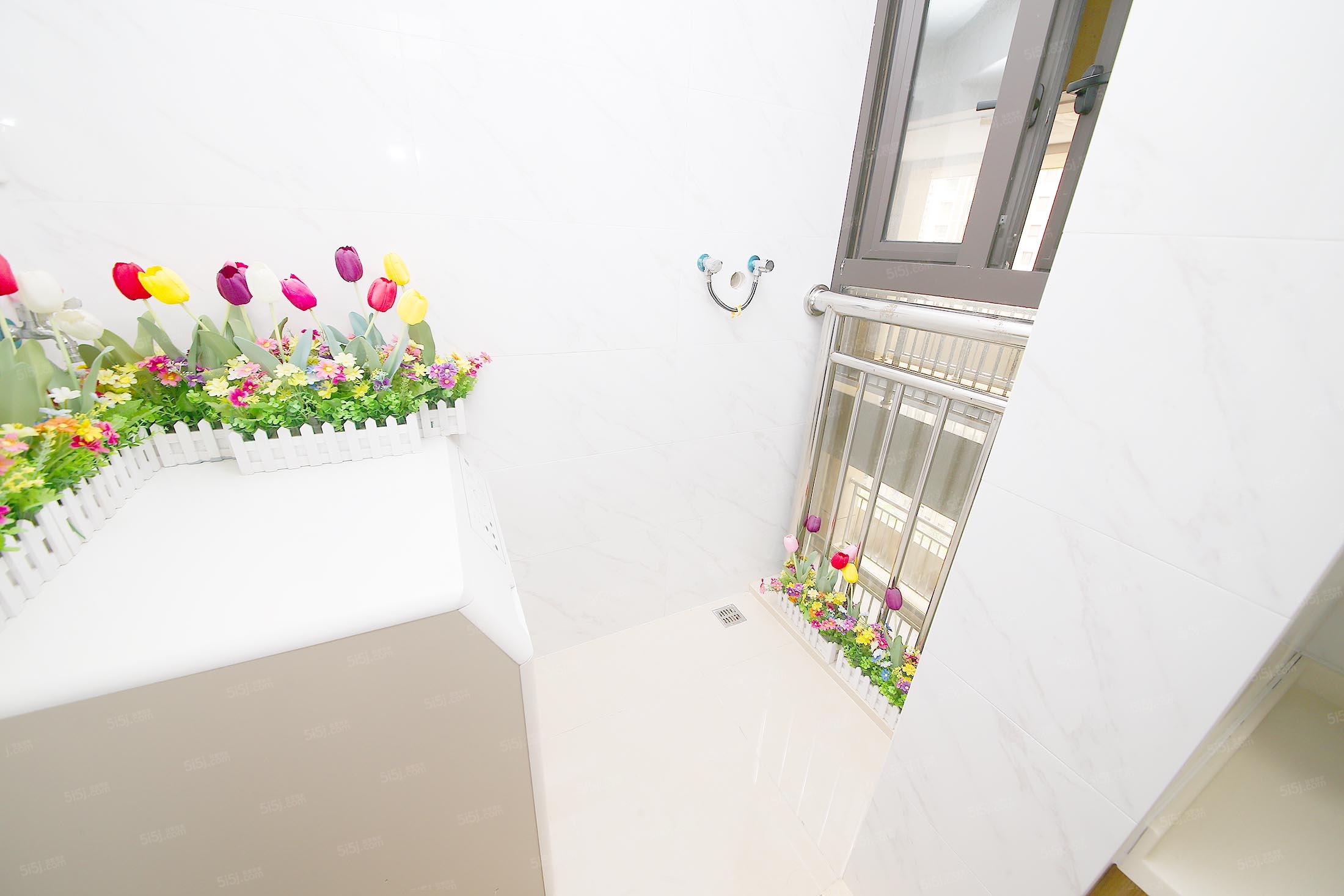 滨江裕花园样板间