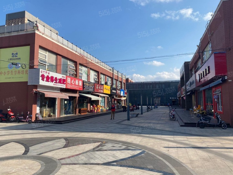 迈横九号街实景图