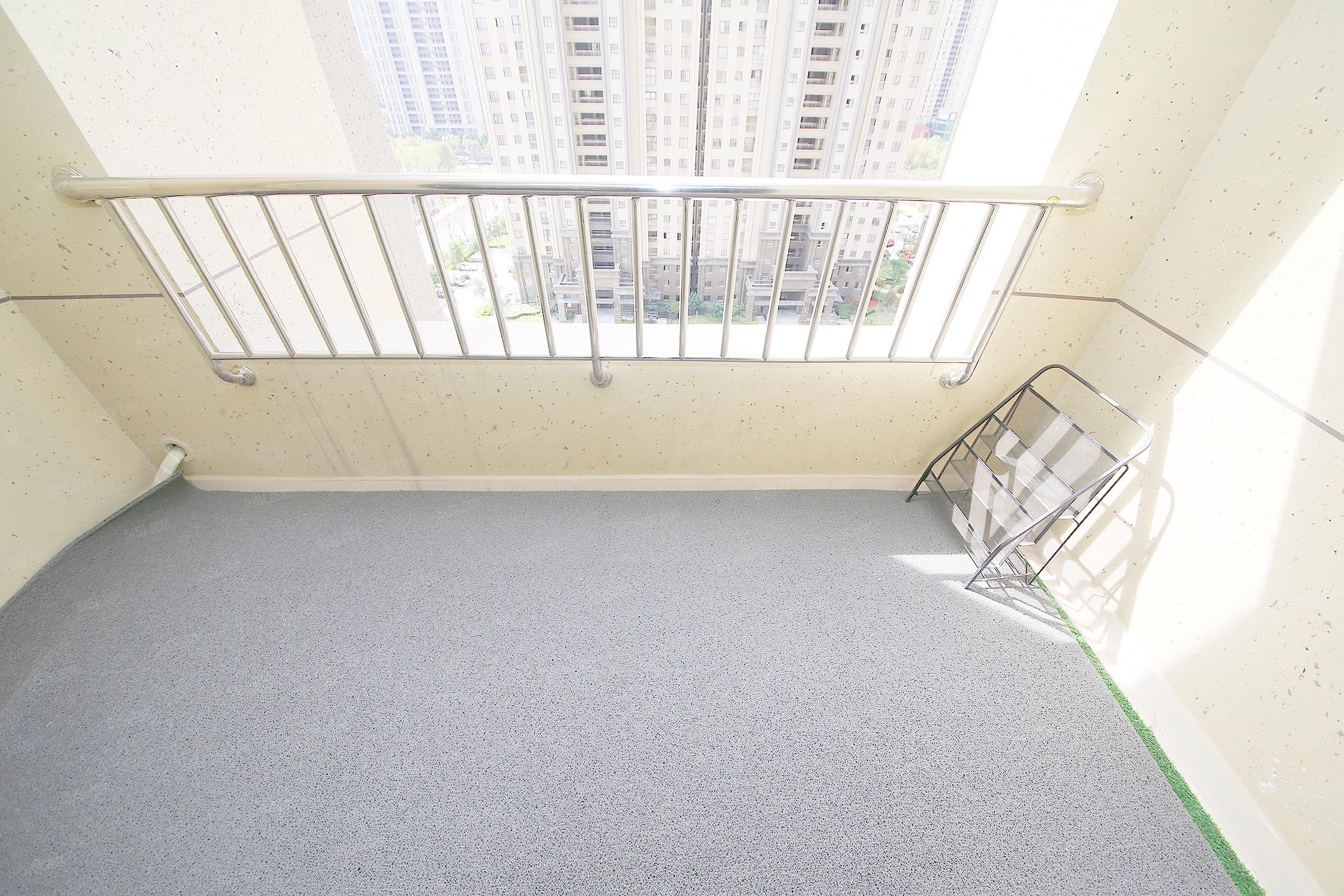 滨江裕花园样板间