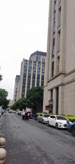 绿地公园广场实景图