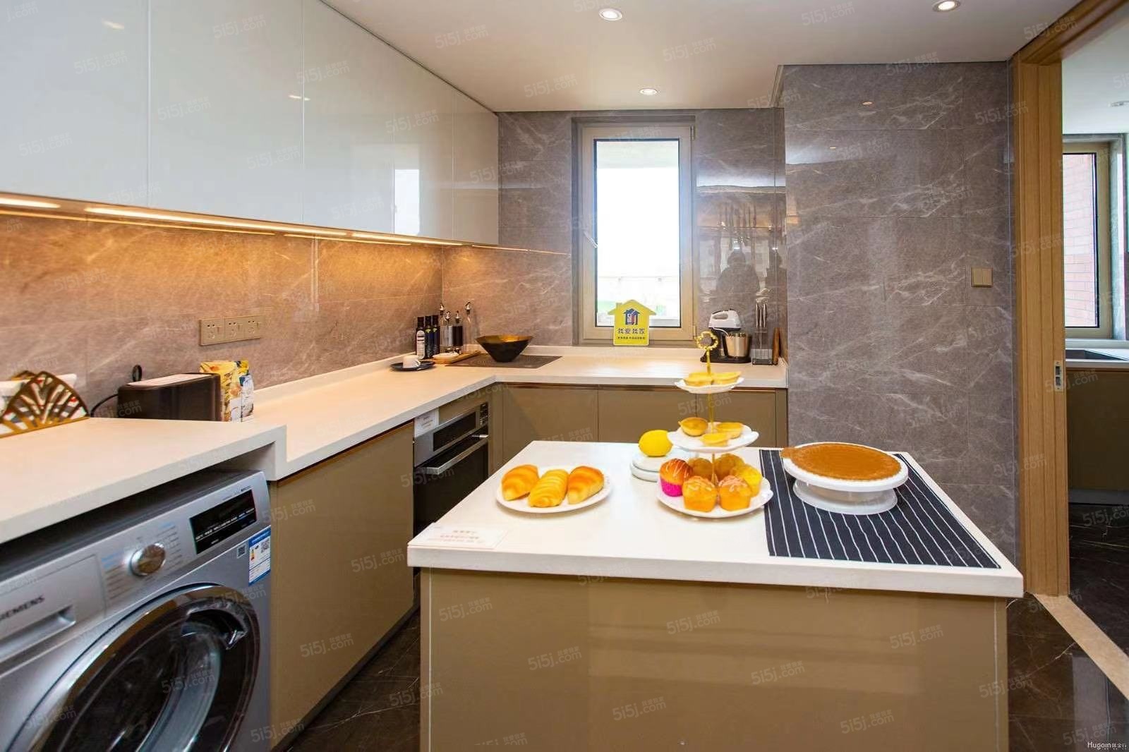 万科翡翠大道样板间