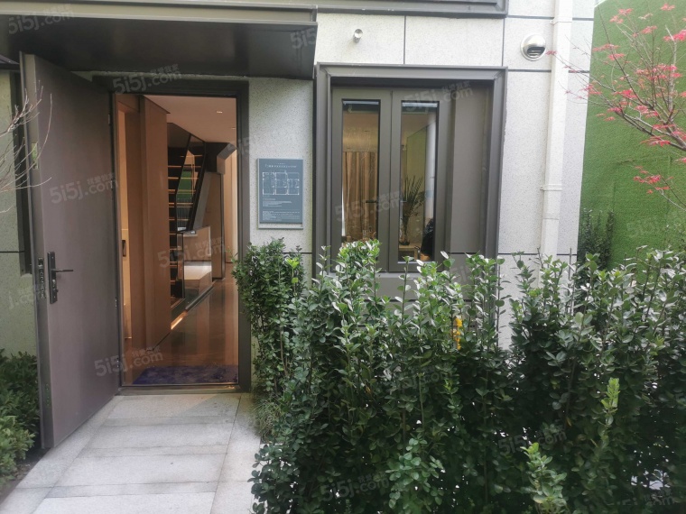 路劲象屿岛上的院子样板间