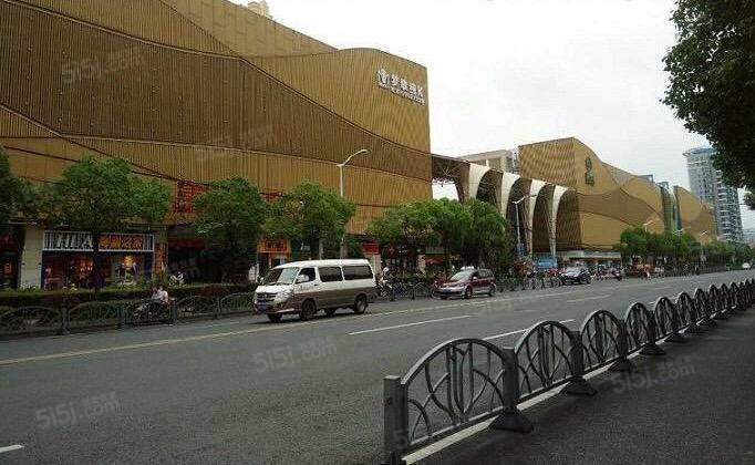 长江国际购物中心实景图