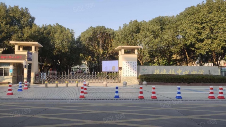 鸿翔·湖畔景园配套图