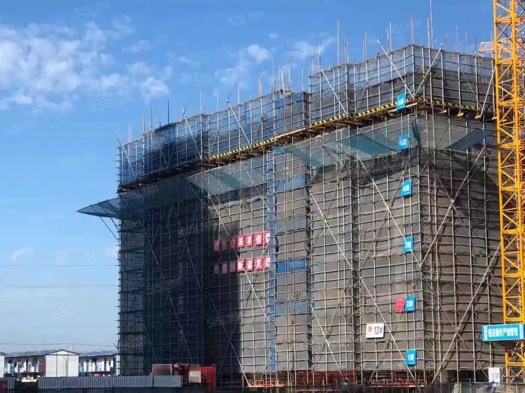 金地翡翠星辰实景图