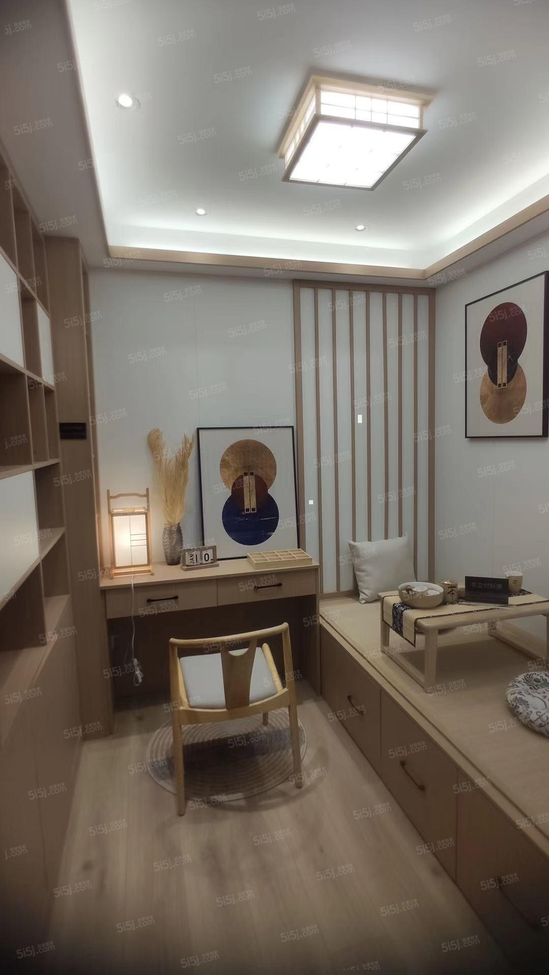 鸿翔·湖畔景园样板间