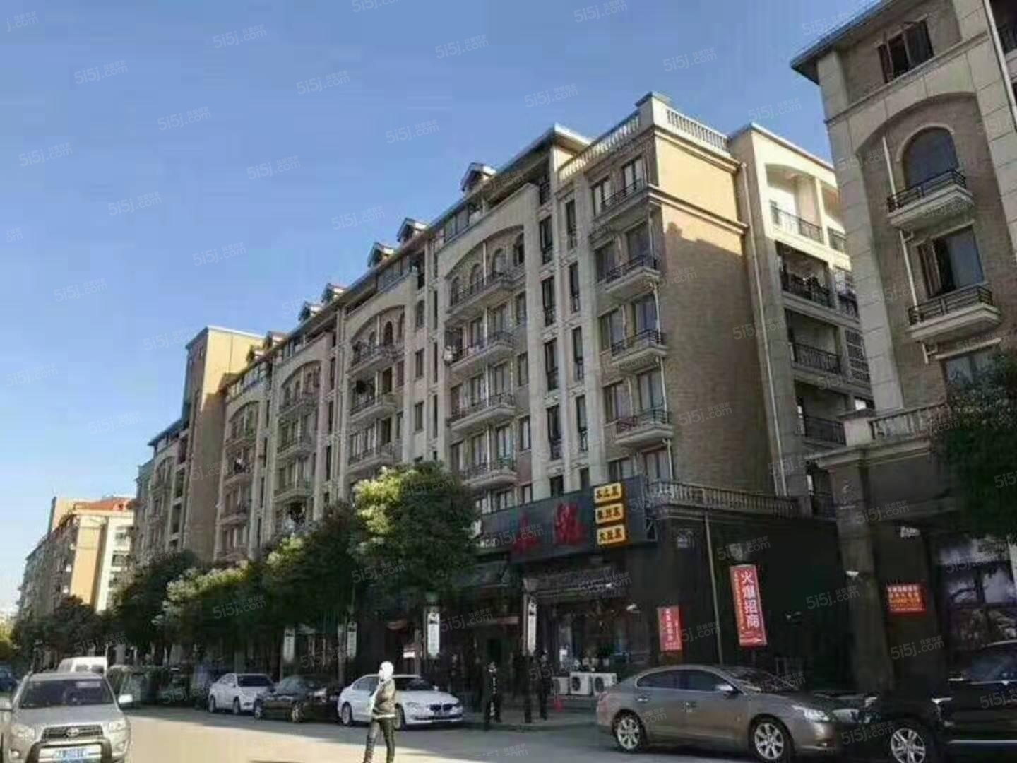 上海滨河公馆实景图