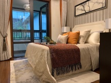 蓝光睿创新筑开发商营业执照相册