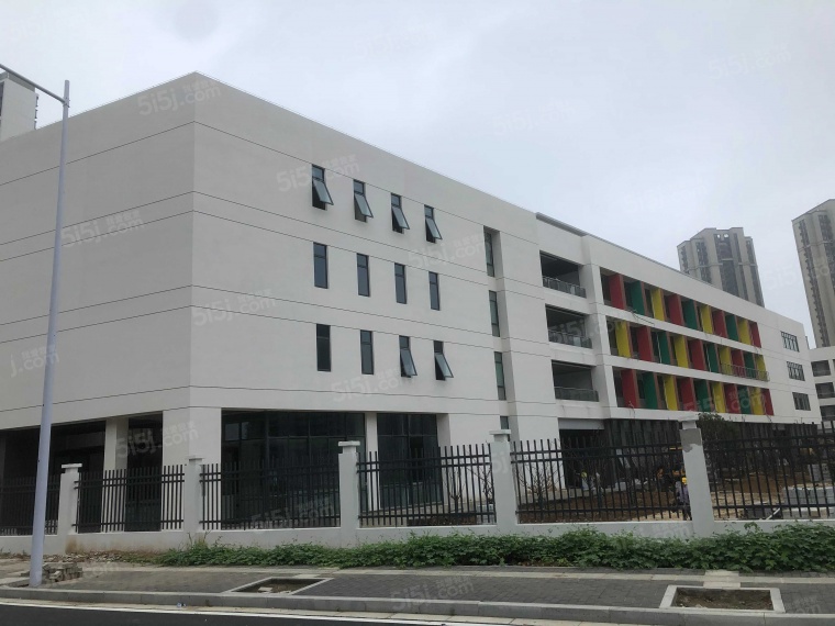 蓝光睿创新筑配套图