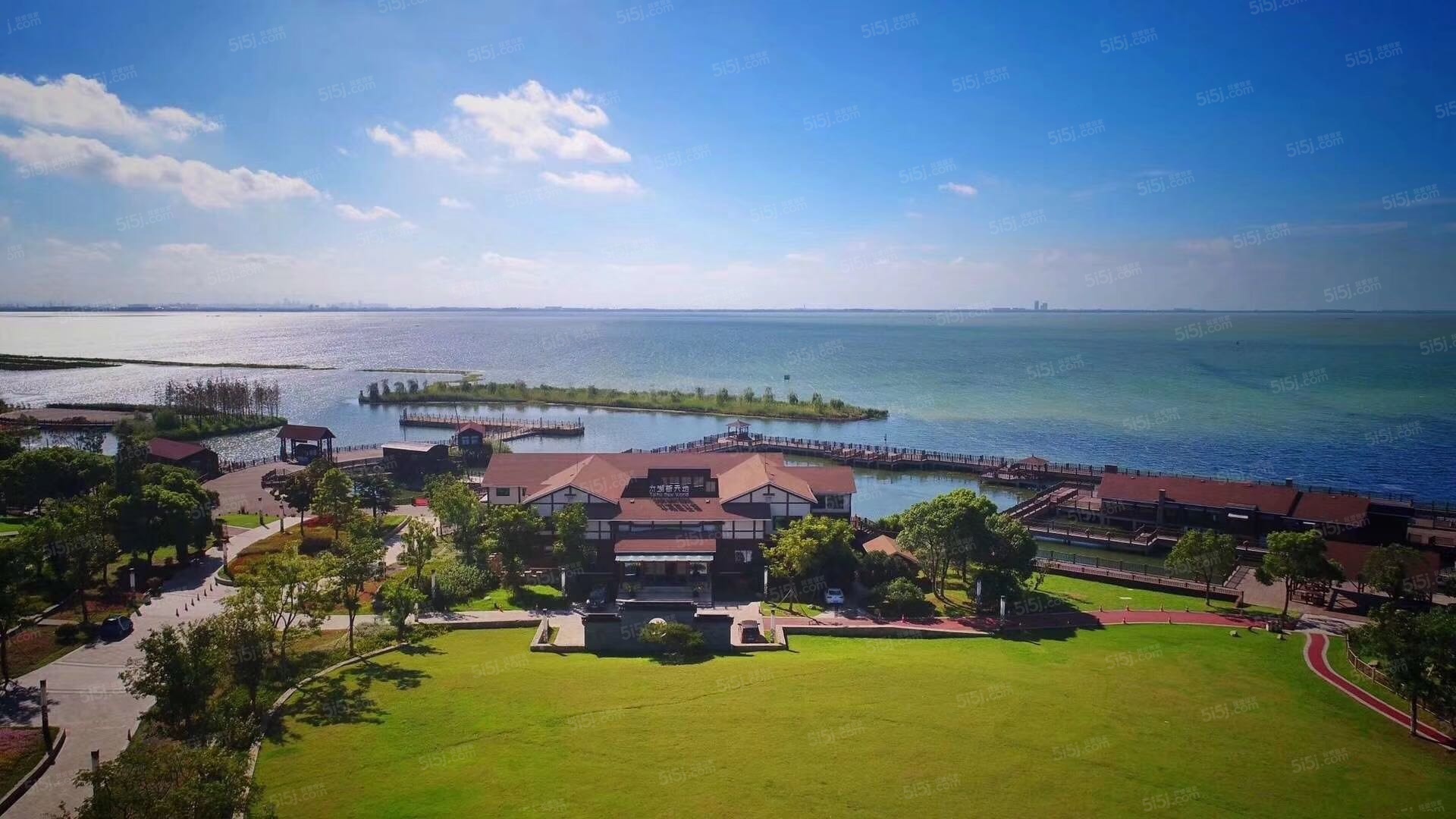 城仕高尔夫配套图